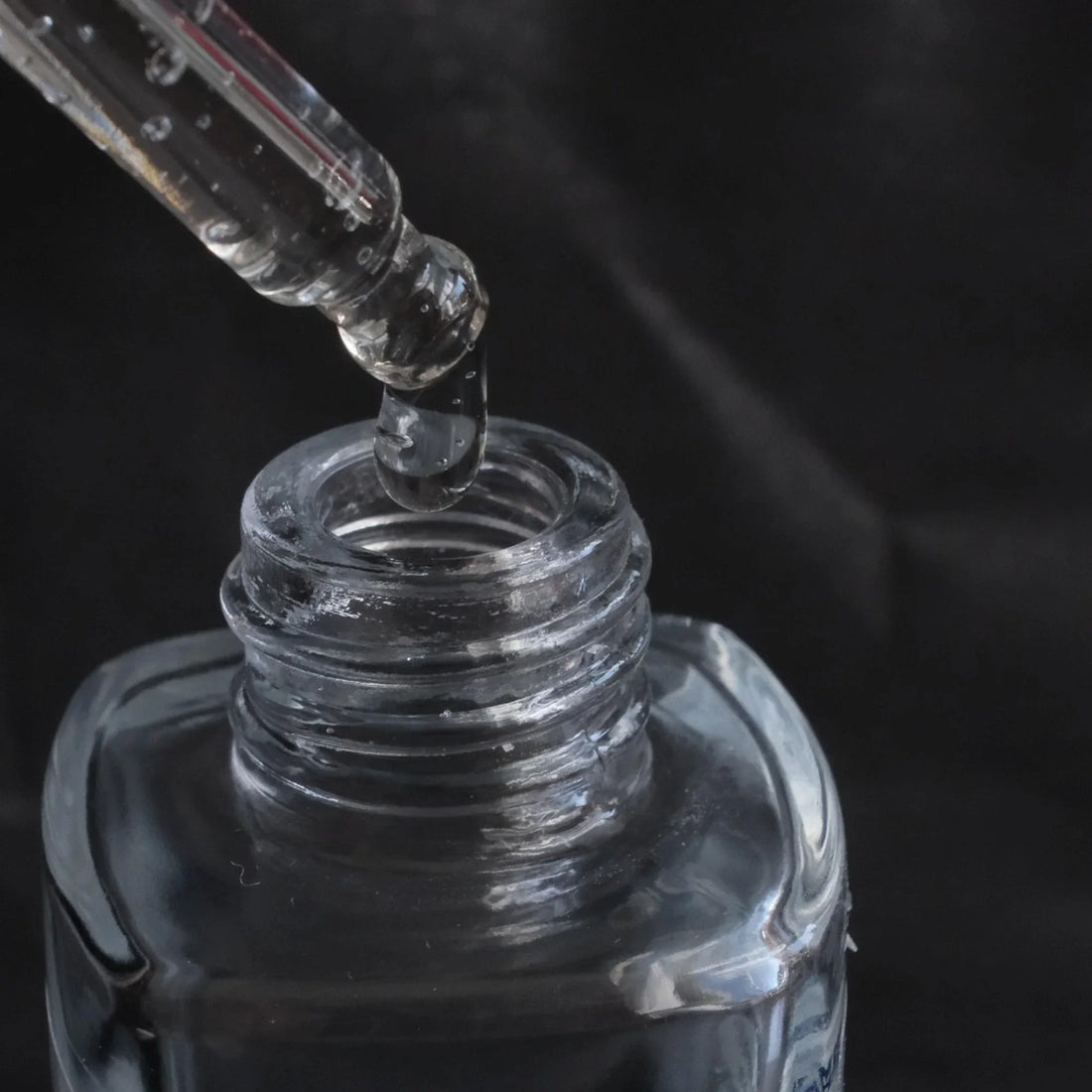 dropper bottle pipette