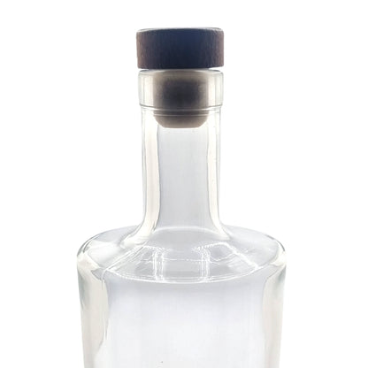 700ml Passion Clear Round Glass Bottle with teak stopper